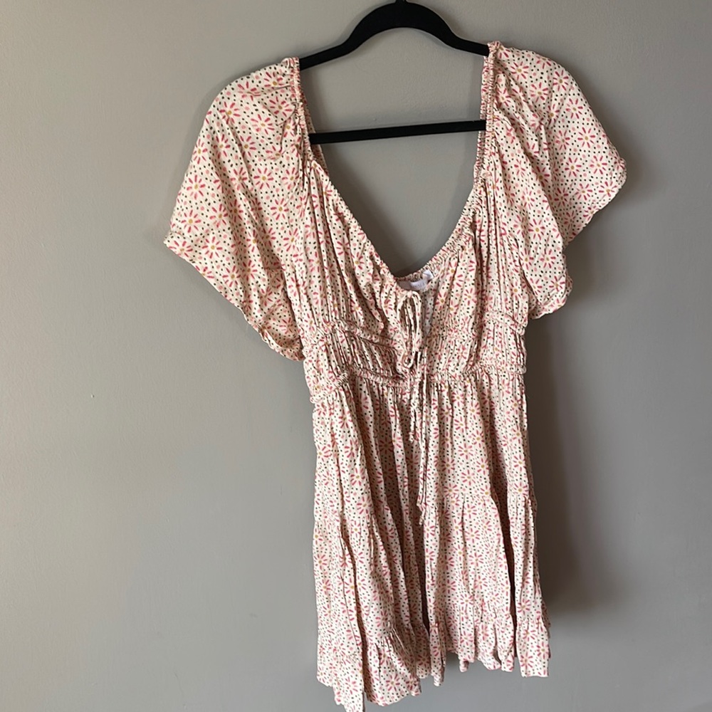 Olivaceous Dress size Large